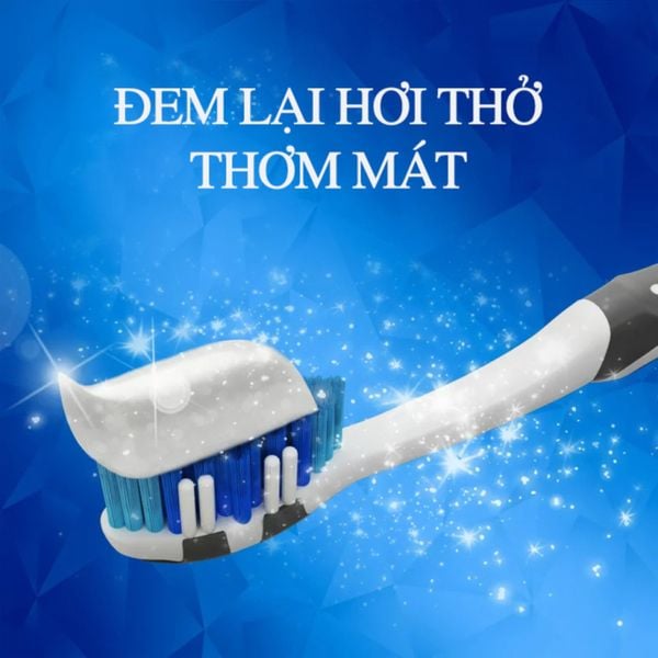  Kem Đánh Răng Crest Làm Trắng Răng, Sạch Mảng Bám 3D White Advanced Radiant Mint 