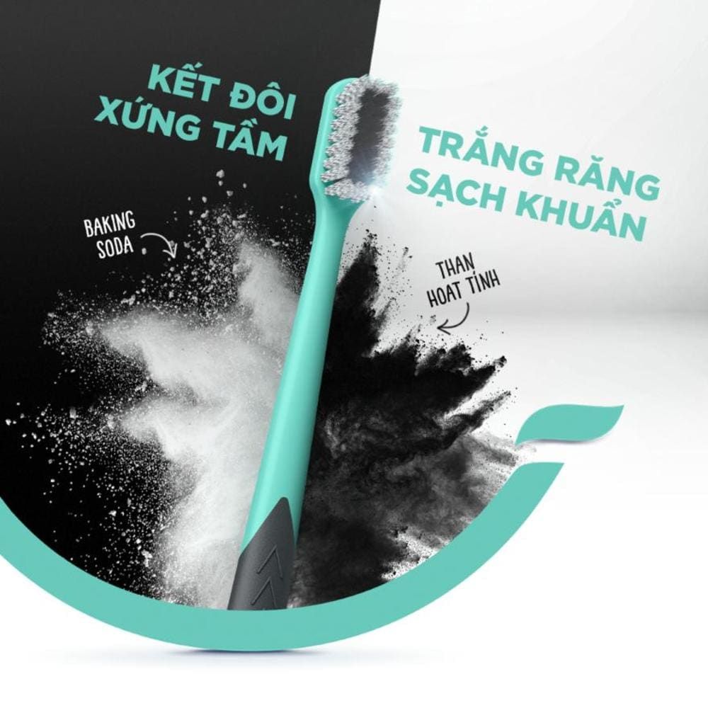 Bàn Chải Đánh Răng Detox Trắng Răng Và Kháng Khuẩn P/S Baking Soda & Sliver Charcoal