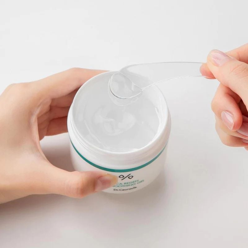 Gel Dưỡng Dr.Ceuracle Làm Dịu Da Chiết Xuất Rau Má Cica Regen 95 Soothing Gel 110g