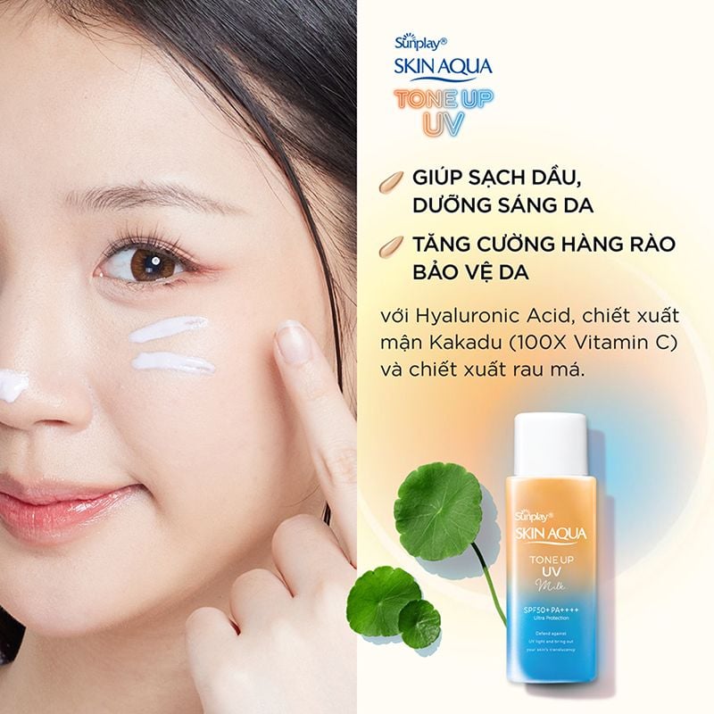 Sữa Chống Nắng Sunplay Hiệu Chỉnh Sắc Da Skin Aqua Tone Up UV Milk Latte Beige SPF50+ PA++++ 50g