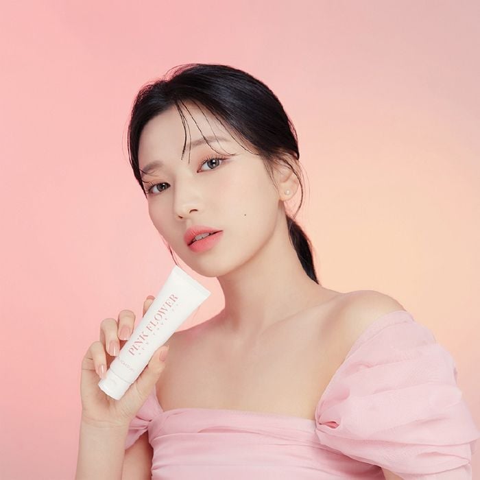 Kem Nâng Tông Black Rouge Dưỡng Ẩm, Làm Sáng Da Flower Tone Up Cream 50ml - PINK FLOWER