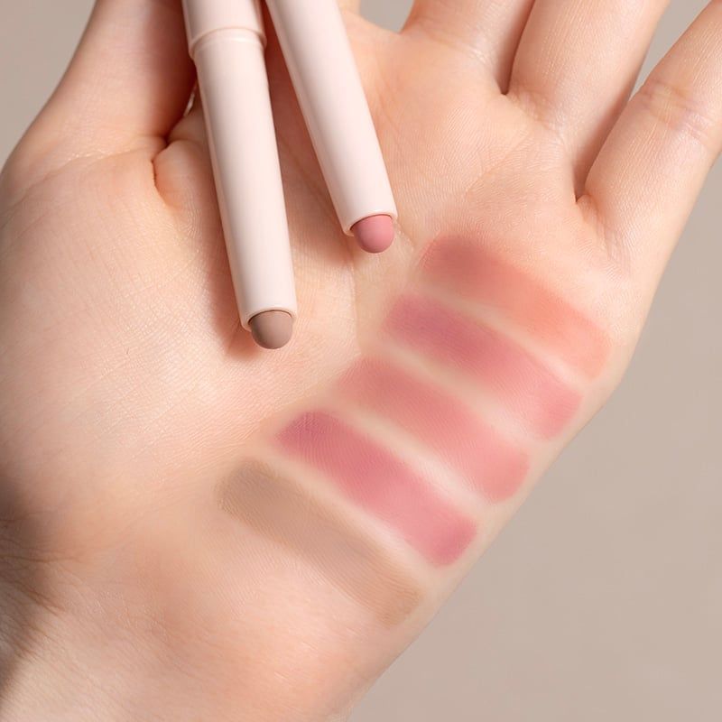 Chì Kẻ Viền Môi Merzy Mịn Lì, Đa Năng Mood Over Smudging Lip Pencil 0.9g