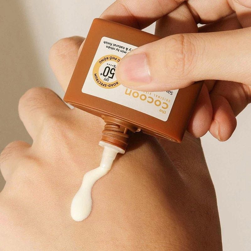 Sữa Chống Nắng Thuần Chay Cocoon Bí Đao Quang Phổ Rộng Winter Melon Sun Fluid Broad-Spectrum SPF 50+ PA++++, UVA – PF 62.6