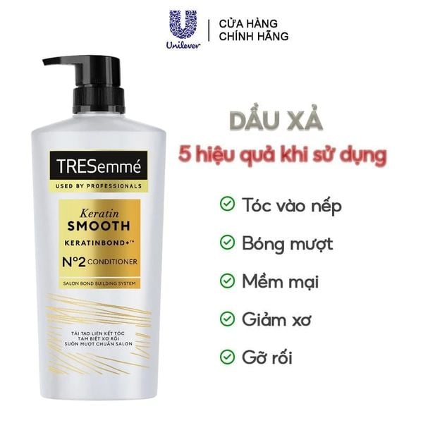 Dầu Xả Vào Nếp & Suôn Mượt TRESemmé Keratin Smooth Conditioner 620g