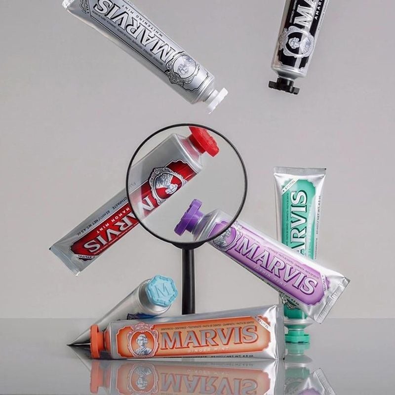 Kem Đánh Răng Hỗ Trợ Làm Trắng Răng, Sạch Mảng Bám Marvis Mint Toothpaste
