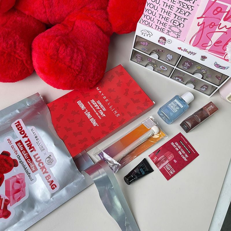 [Độc Quyền Thegioiskinfood] Maybelline Teddy Tint Lucky Bag - Săn Gấu Ghiền Trong Túi Mù
