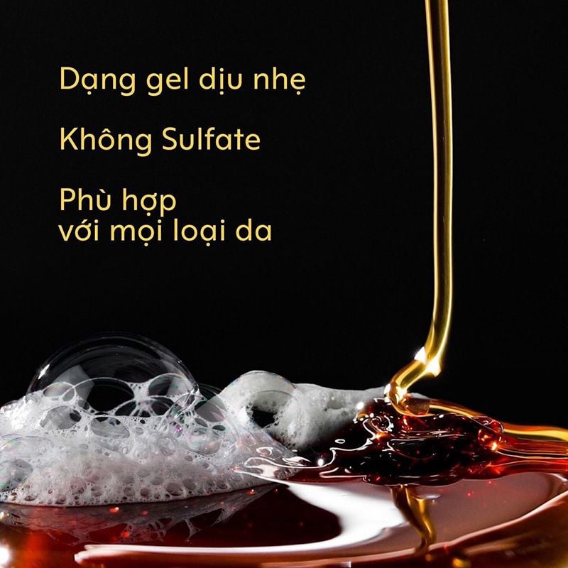 Gel Rửa Mặt Cocoon Làm Sạch Dịu Nhẹ Chiết Xuất Cà Phê Đắk Lắk Giúp Da Tươi Sáng, Đều Màu Dak Lak Coffee Cleanser 140ml