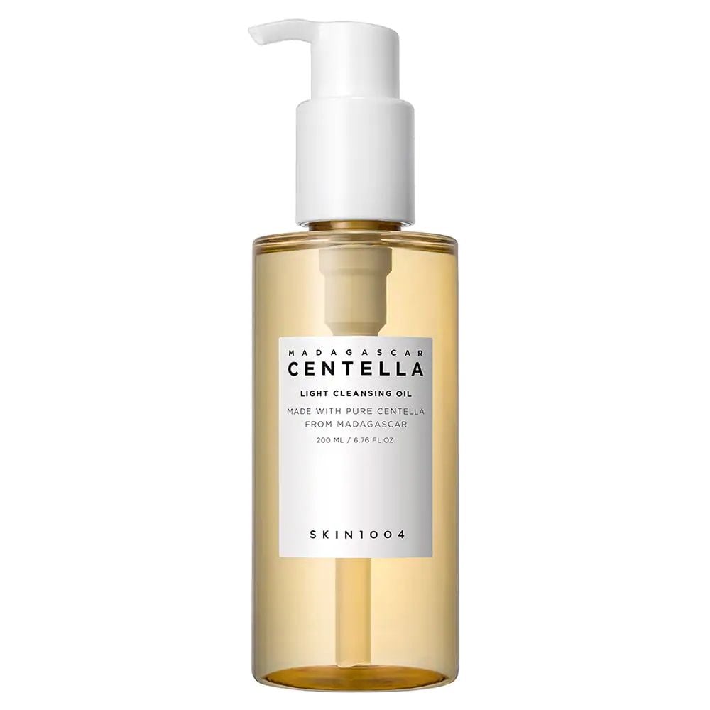Dầu Tẩy Trang Skin1004 Làm Sạch Sâu, Dịu Nhẹ Chiết Xuất Rau Má Madagascar Centella Light Cleansing Oil 200ml