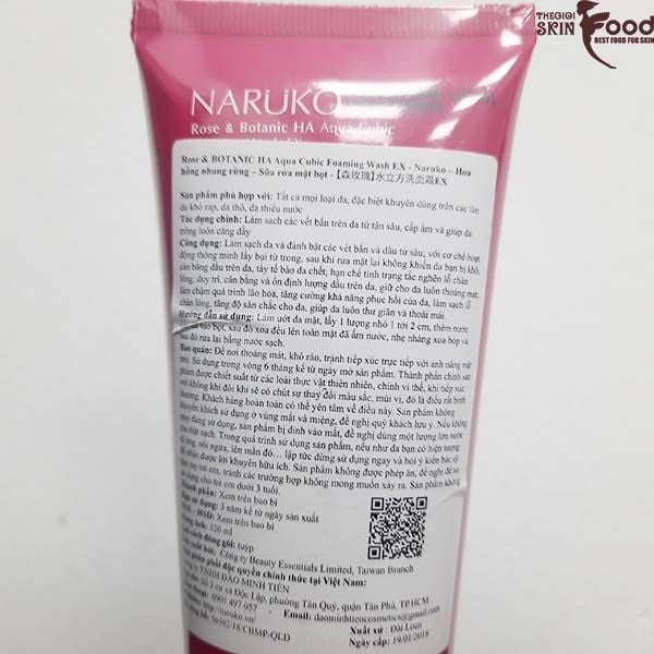 Sữa Rửa Mặt Tạo Bọt Naruko Cấp Ẩm Chiết Xuất Hoa Hồng Nhung Rose & Botanic HA Aqua Cubic Foaming Wash EX 120ml