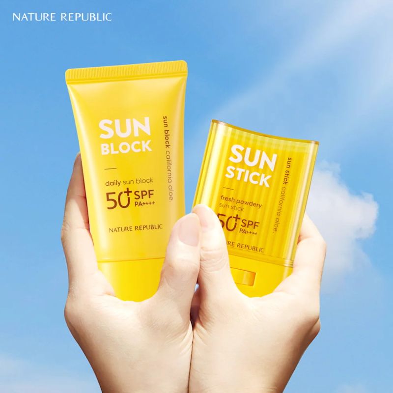 Kem Chống Nắng Nâng Tone Tự Nhiên Nature Republic California Aloe Daily Sun Block SPF50+ PA+++ 57ml