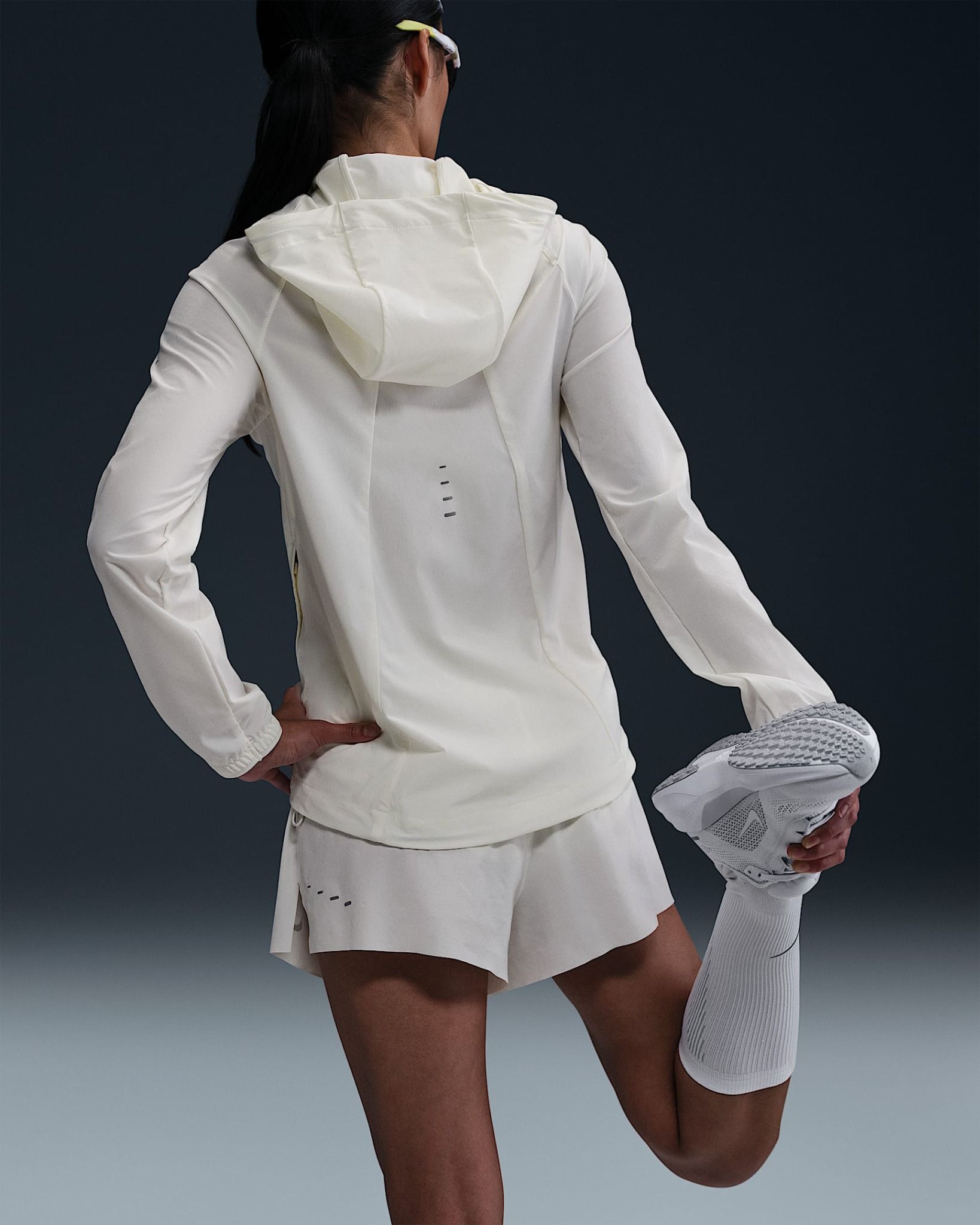 Nike - Áo khoác thể thao Nữ Swift Women's Repel Packable Running Jacket