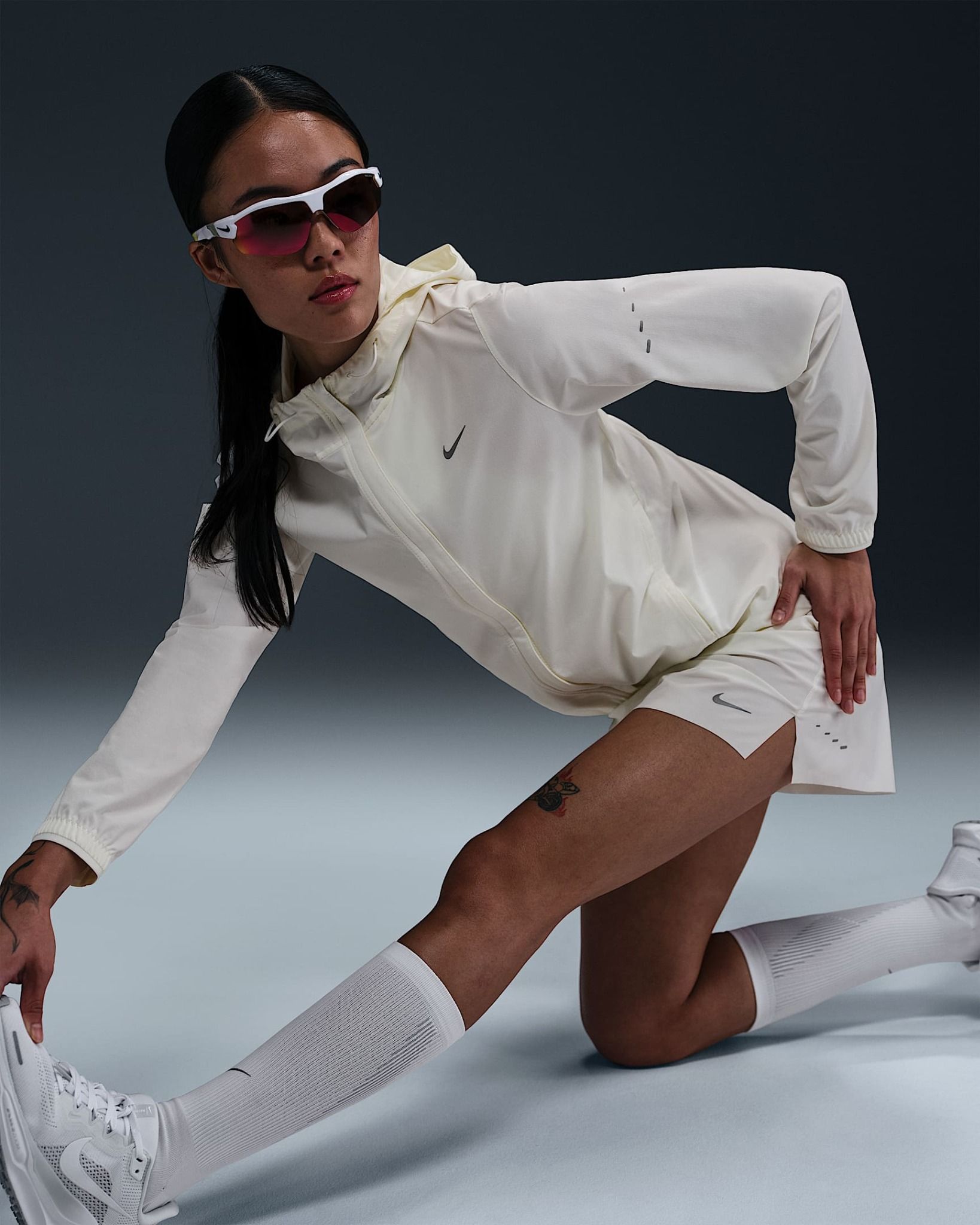Nike - Áo khoác thể thao Nữ Swift Women's Repel Packable Running Jacket