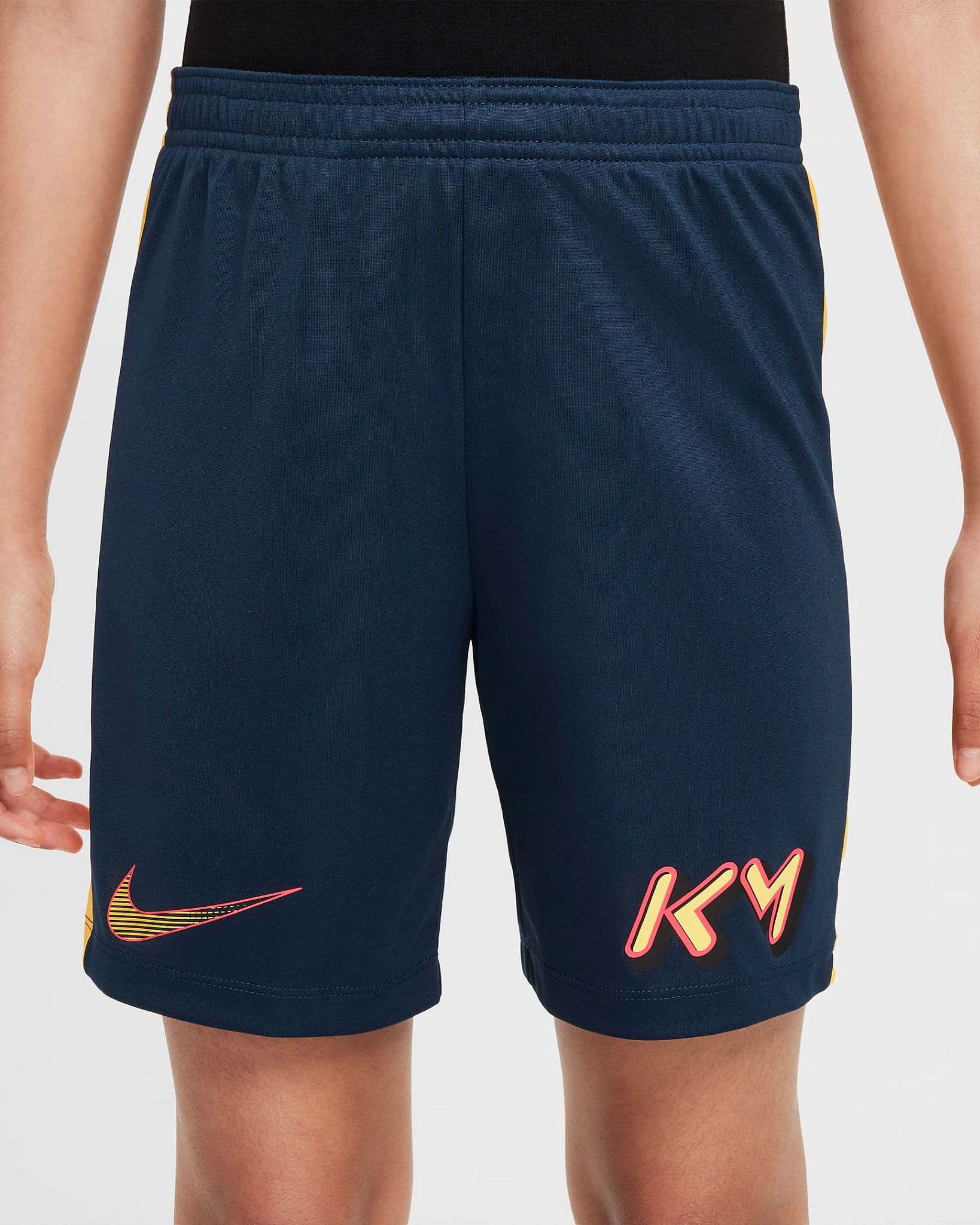 Nike - Quần ngắn đá banh Trẻ Em Kylian Mbappé Older Kids' Dri-FIT Academy