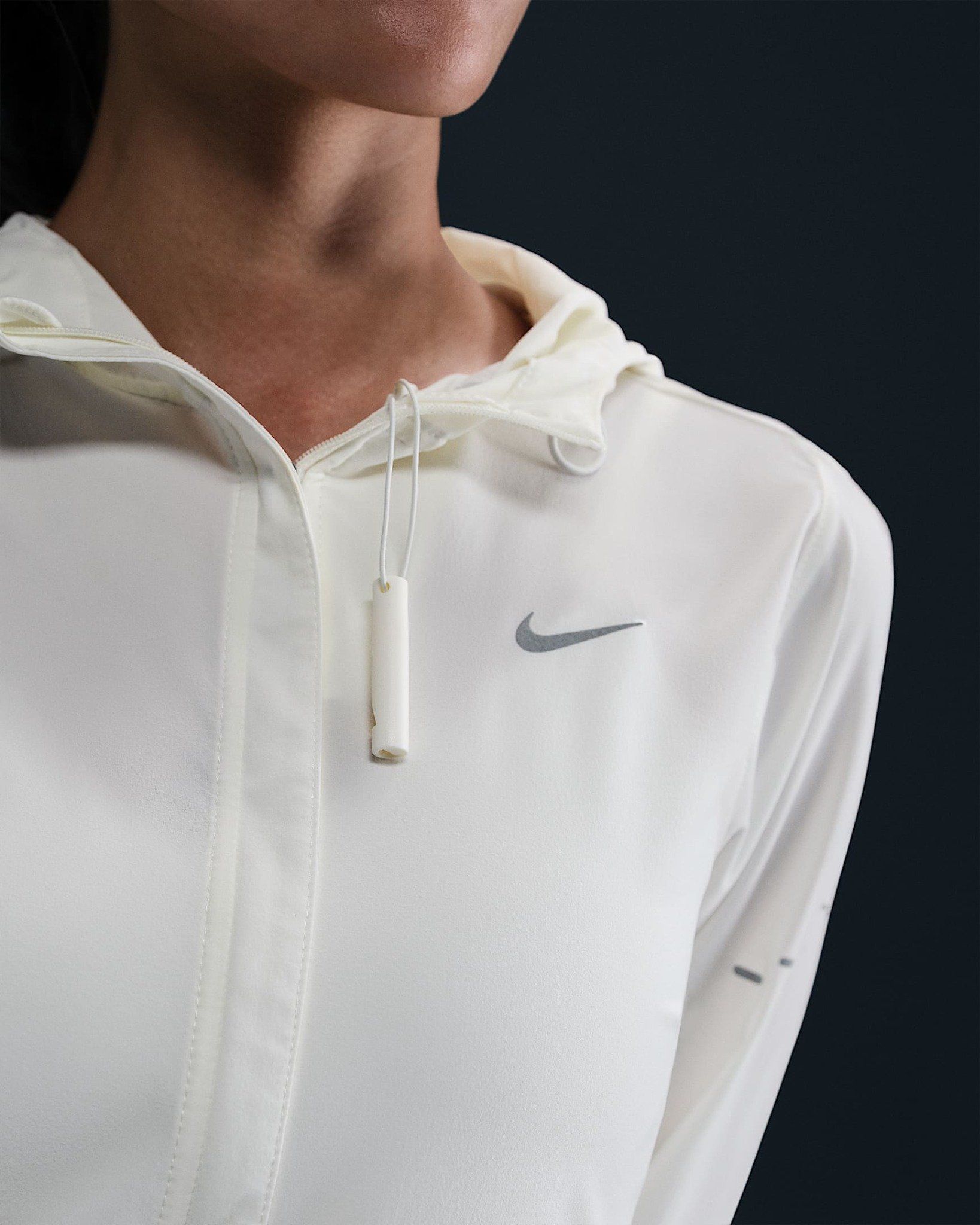 Nike - Áo khoác thể thao Nữ Swift Women's Repel Packable Running Jacket