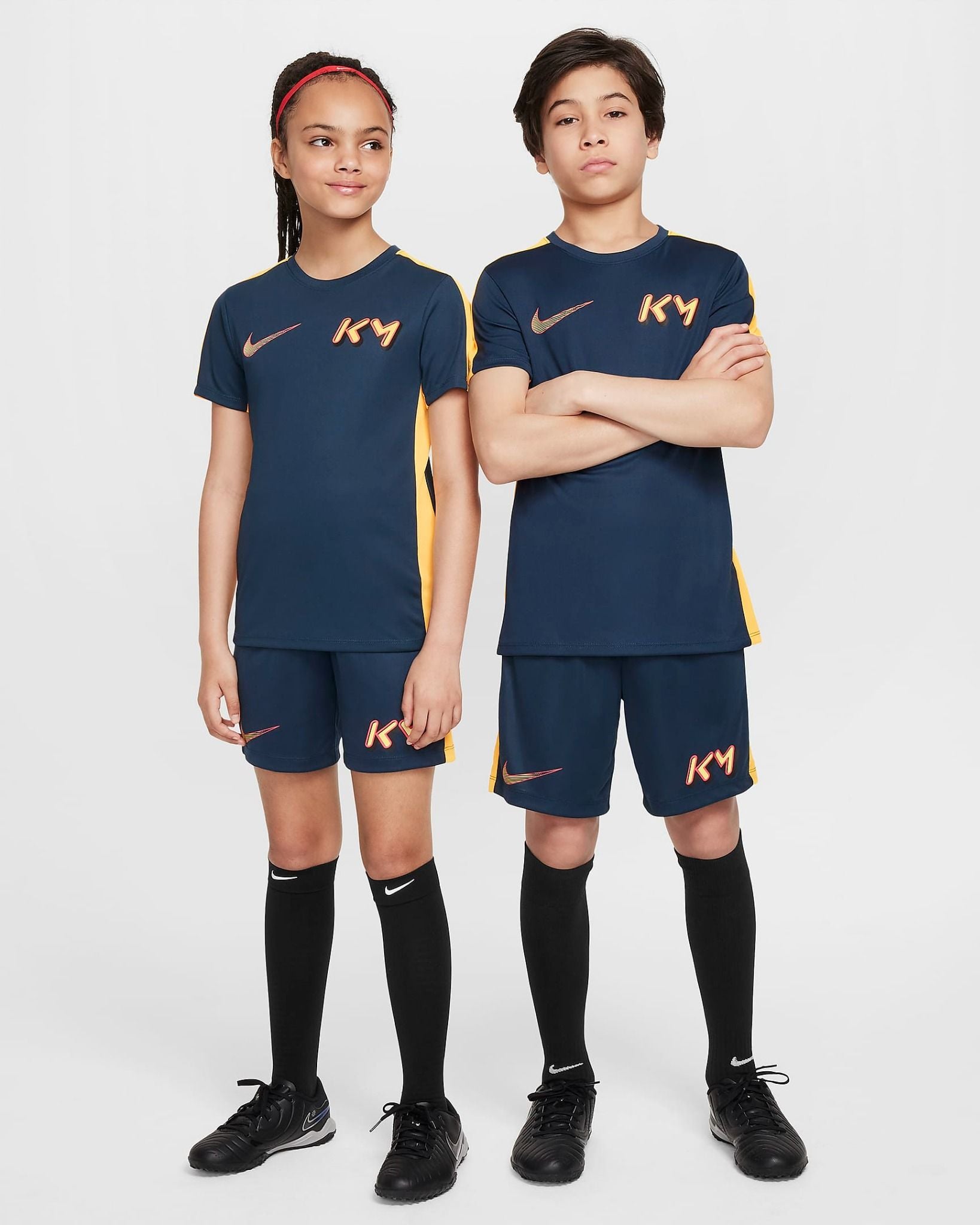 Nike - Quần ngắn đá banh Trẻ Em Kylian Mbappé Older Kids' Dri-FIT Academy