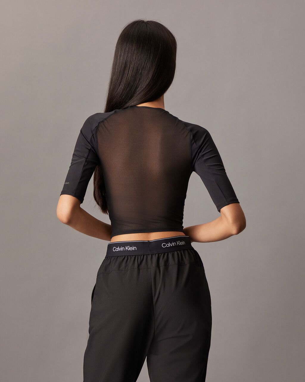 Calvin Klein - Áo tay ngắn thể thao CK nữ Icon Ruched Front Tee