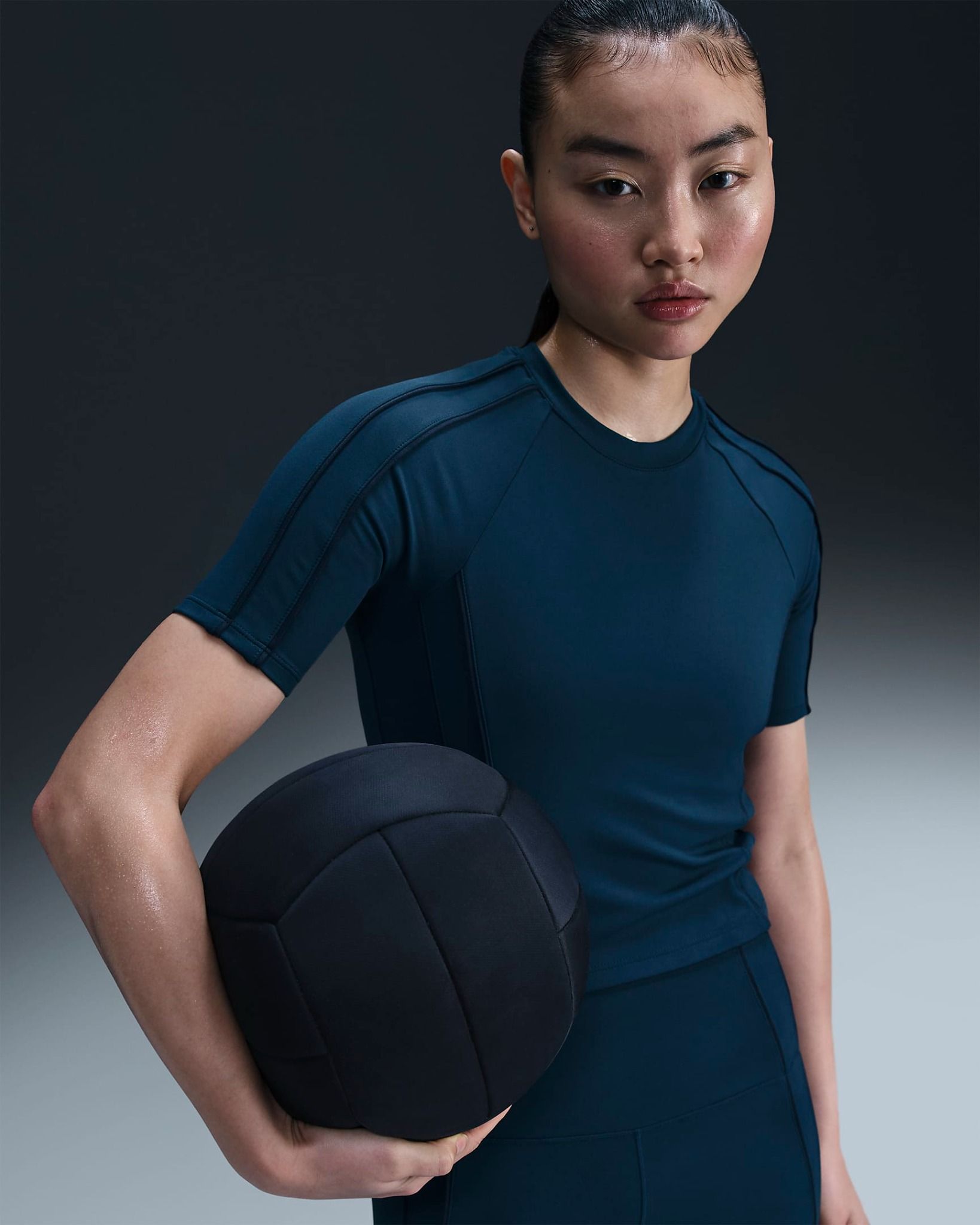 Nike - Áo tay ngắn thể thao Nữ One Fitted Women's Dri-FIT Short-Sleeve Cropped Top