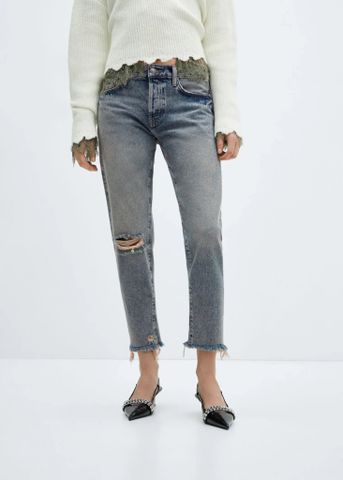 Mango - Quần jeans nữ Ripped low-rise girlfriend jeans