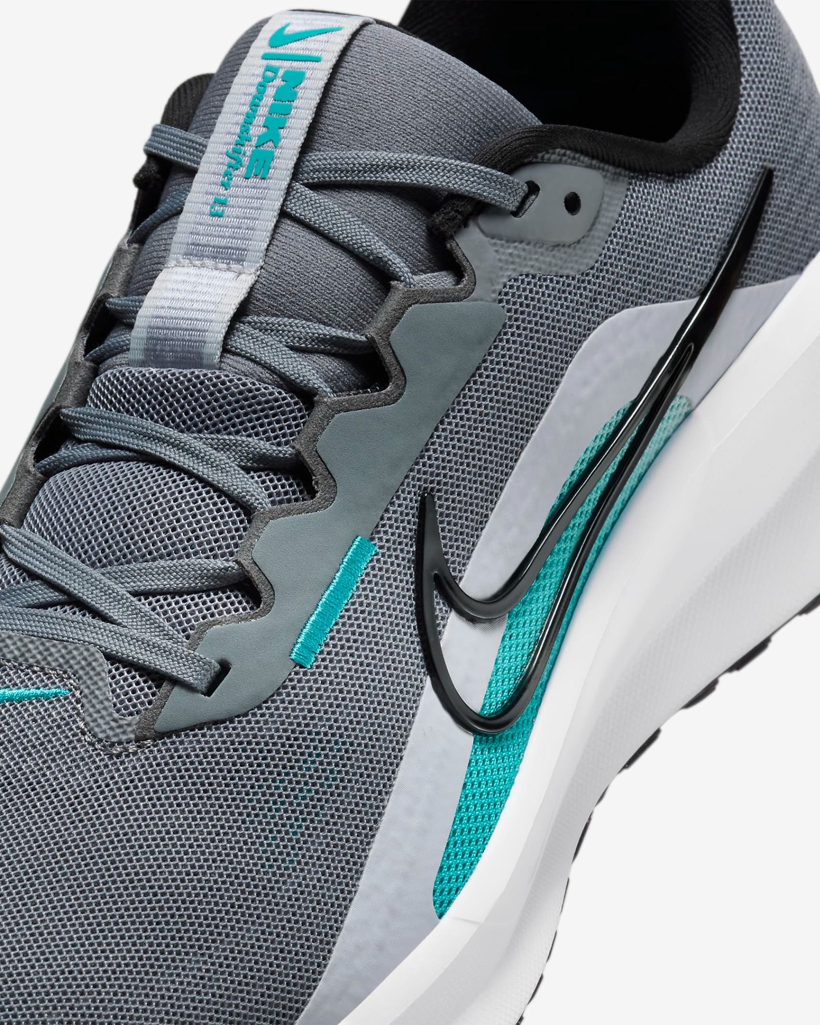 Nike - Giày chạy bộ thể thao Nam Downshifter 13 Men's Road Running Shoes