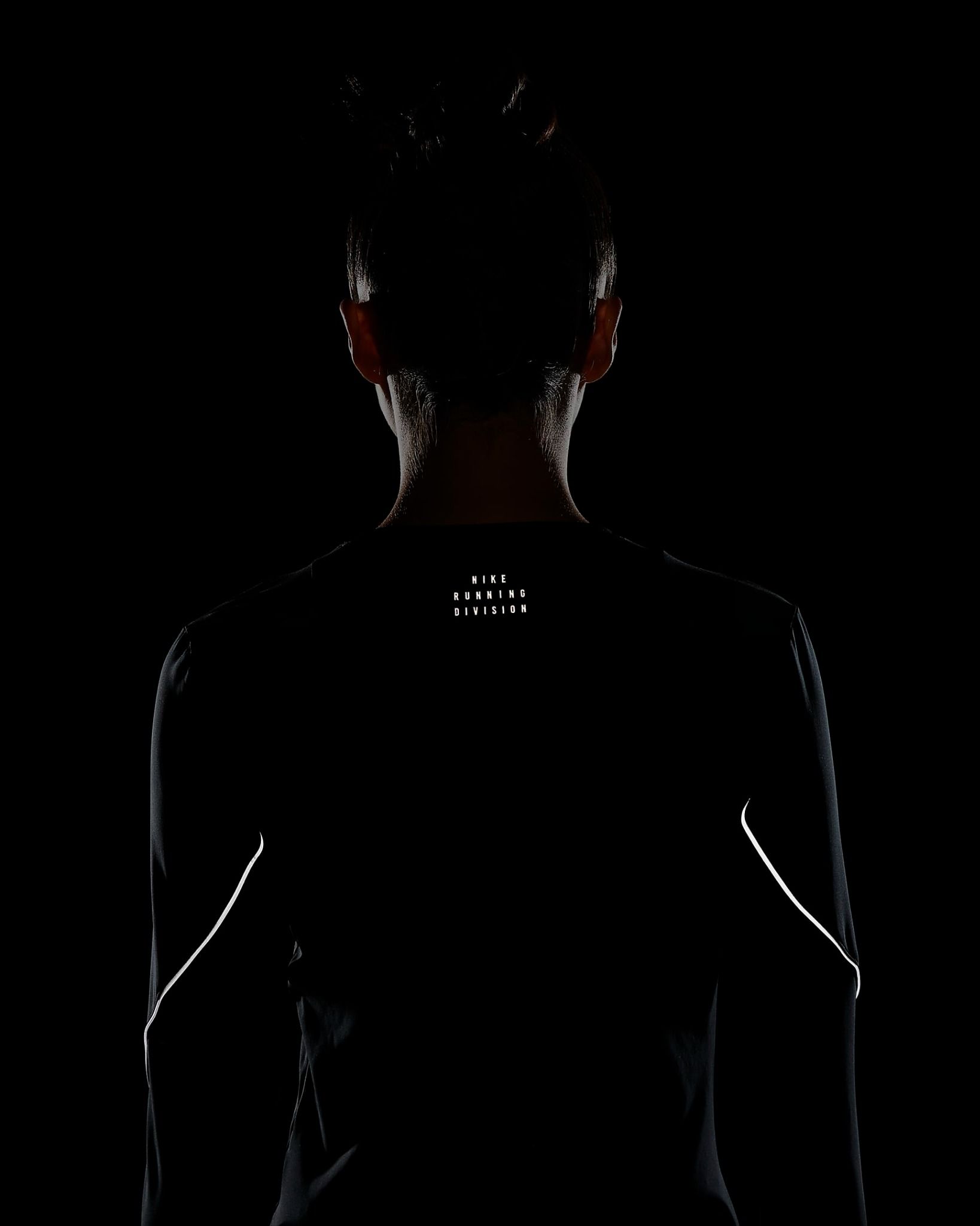 Nike - Áo tay dài thể thao Nữ Running Division Women's Long-Sleeve Running Top
