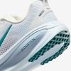 Nike - Giày chạy bộ Nữ Vomero 18 Women's Road Running Shoes