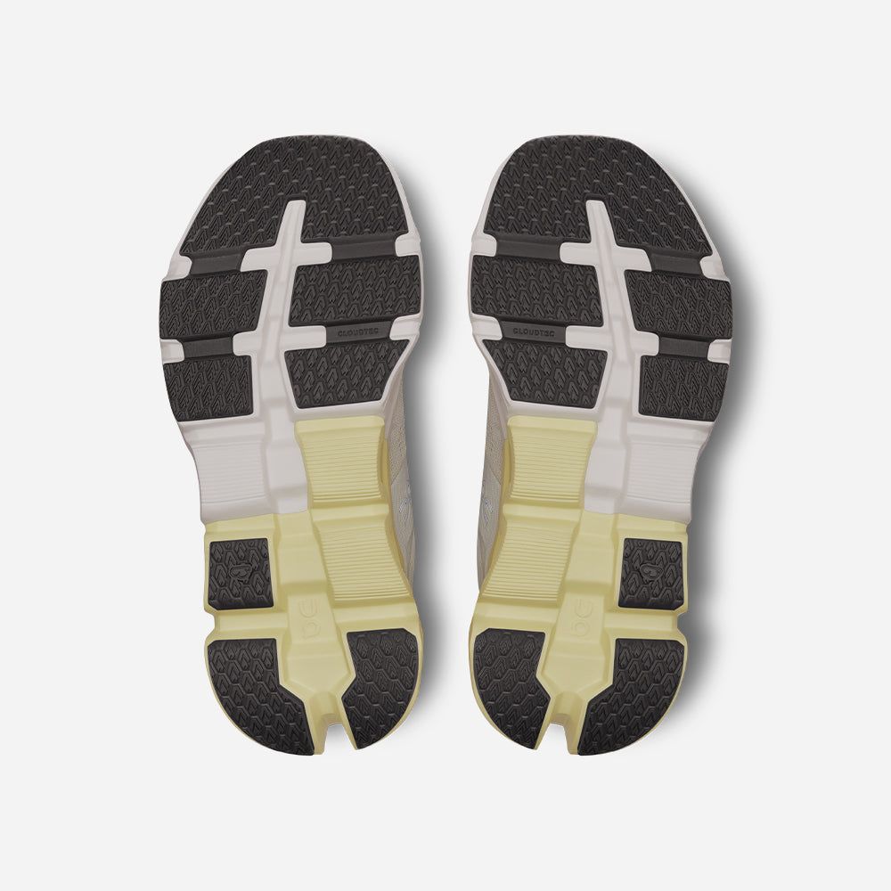 On - Giày chạy bộ nữ Cloudflyer 5 Running Shoes