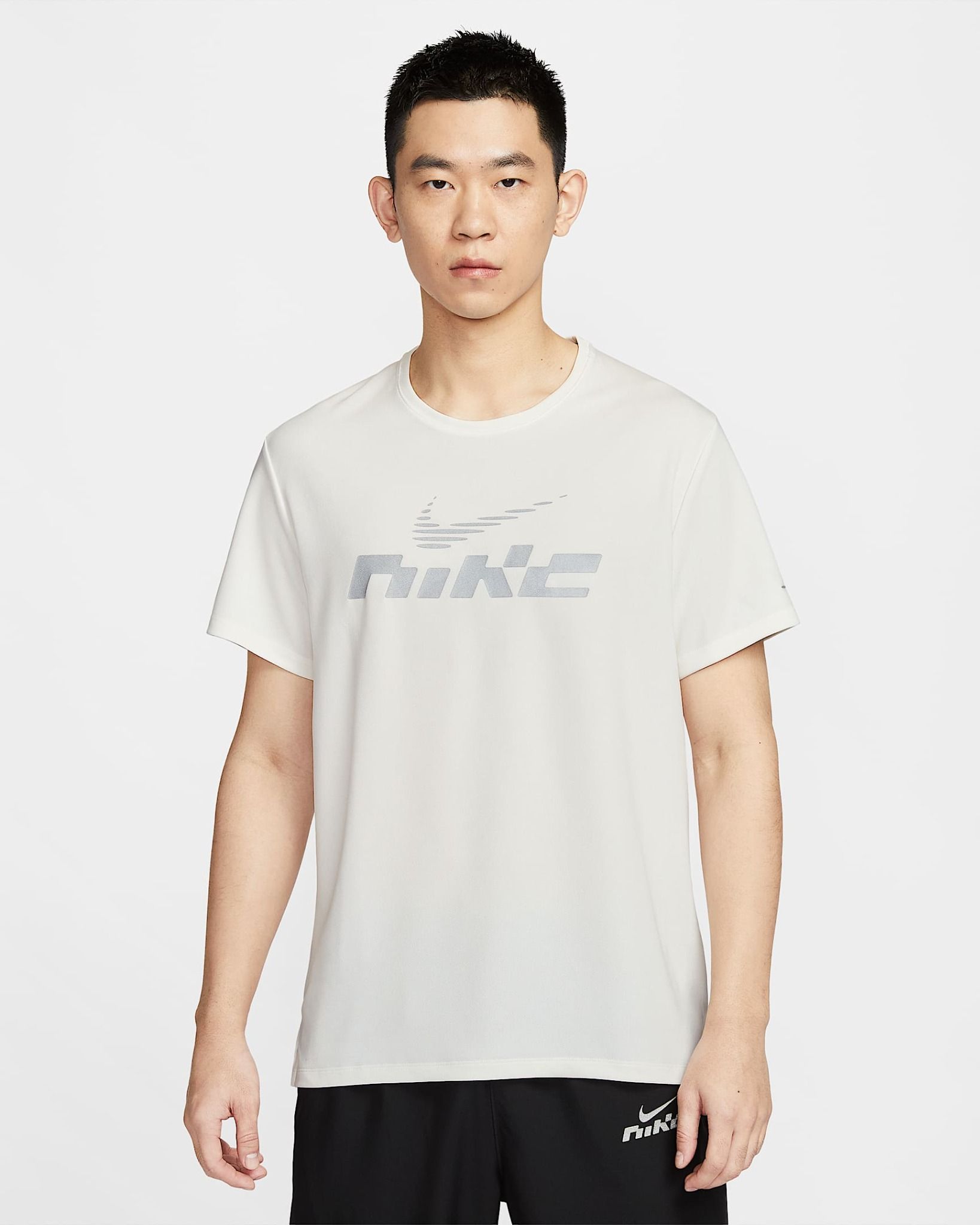 Nike - Áo phông tay ngắn thể thao Nam Nike Miler Flash Men's Dri-FIT UV Short-Sleeve Running Top