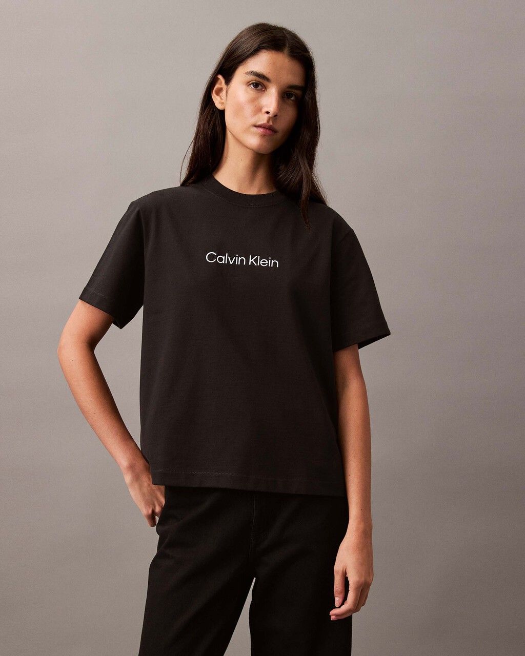 Calvin Klein - Áo thun thời trang CK nữ Hero Modern Boxy Tee