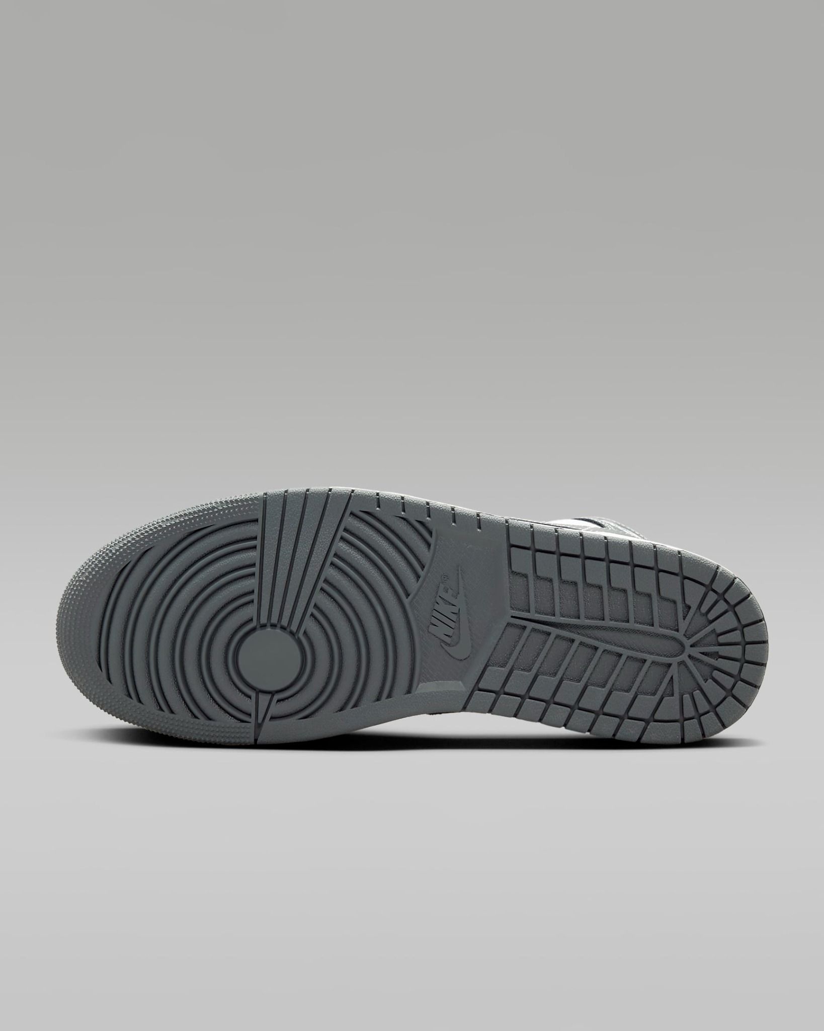 Nike - Giày thời trang thể thao Nam Air Jordan 1 Mid Men's Shoes