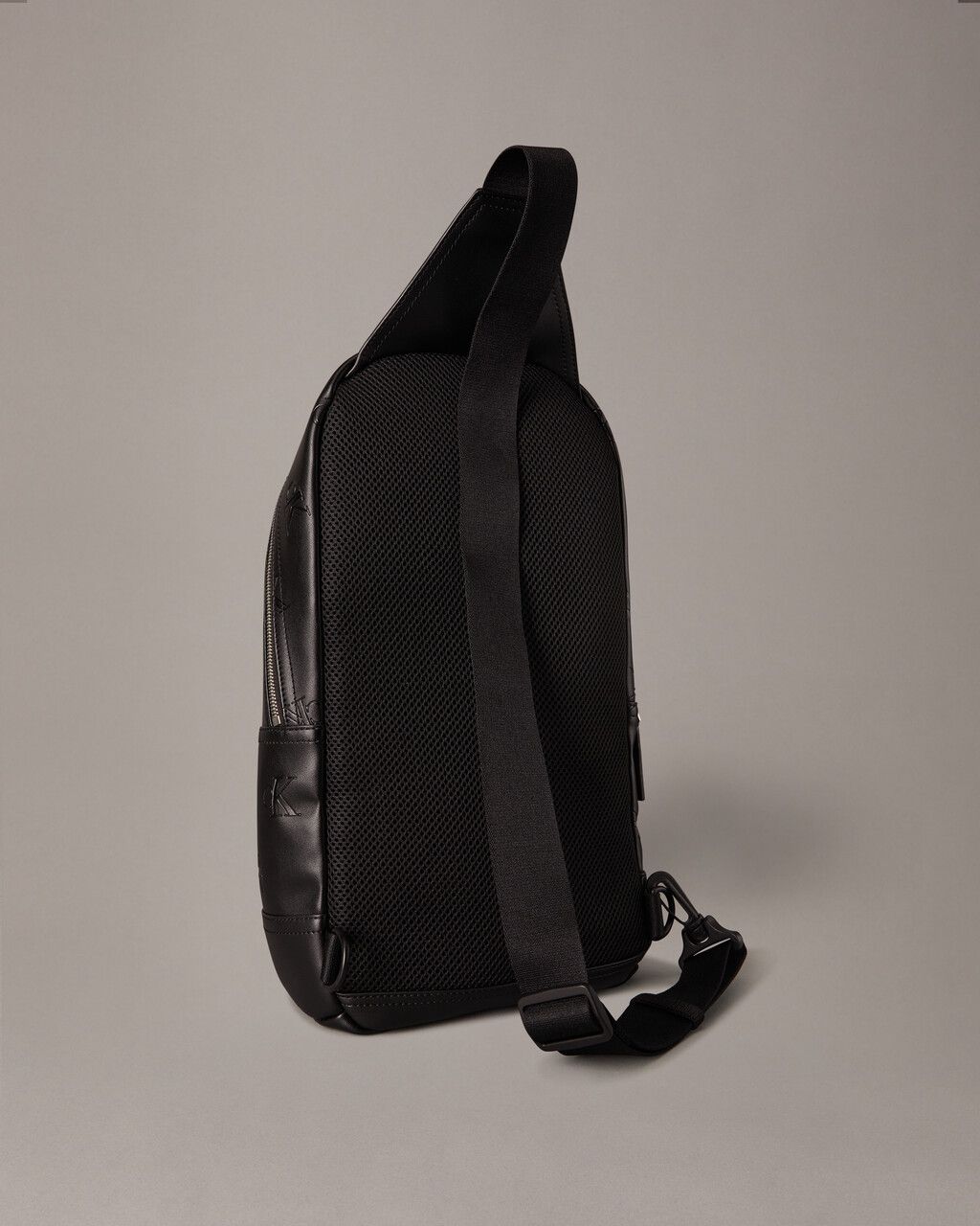 Calvin Klein - Túi đeo vai CK nam Embossed Monogram Sling Bag