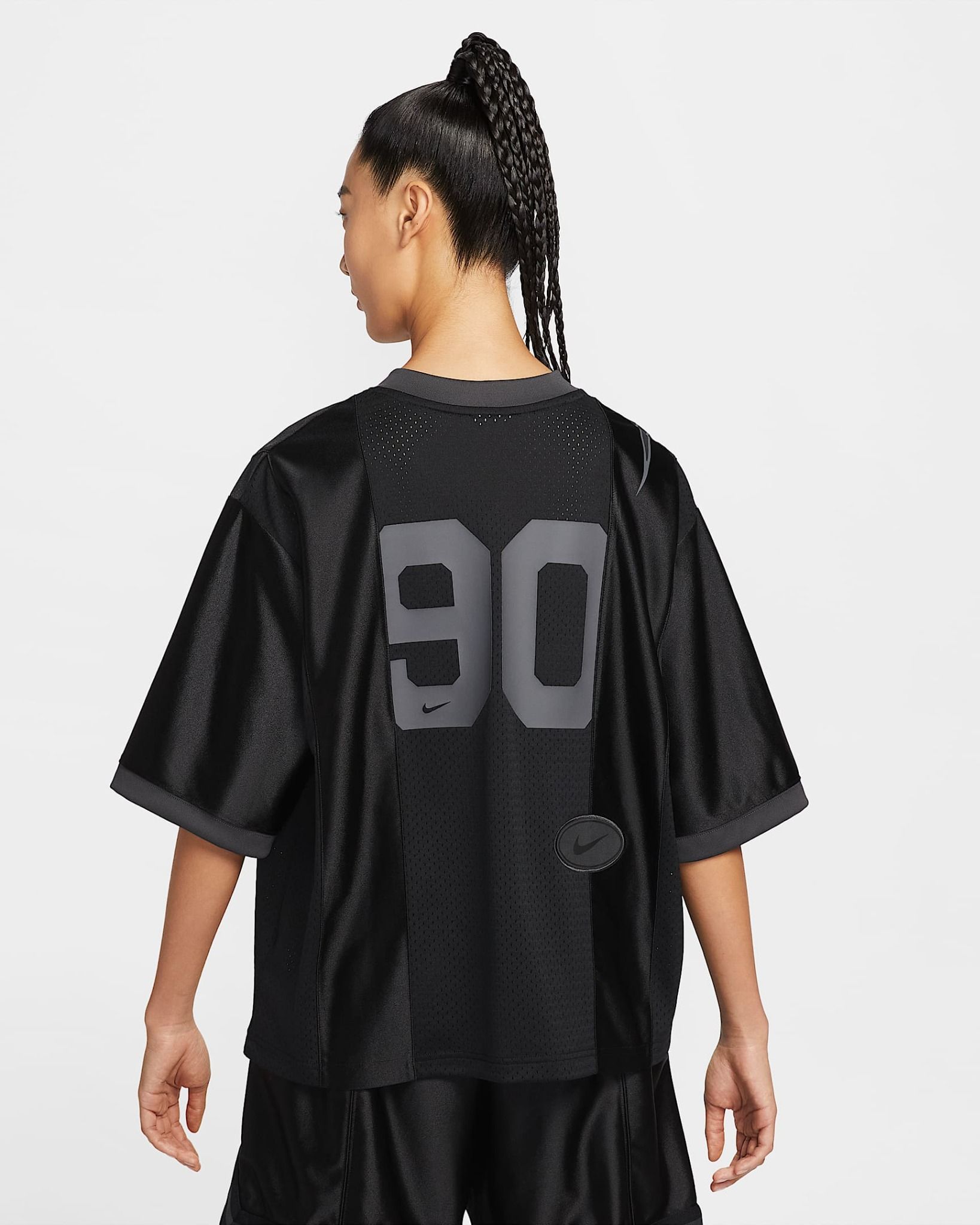 Nike - Áo tay ngắn thể thao Nữ Sportswear Street Women's Oversized Short-Sleeve Graphic Top