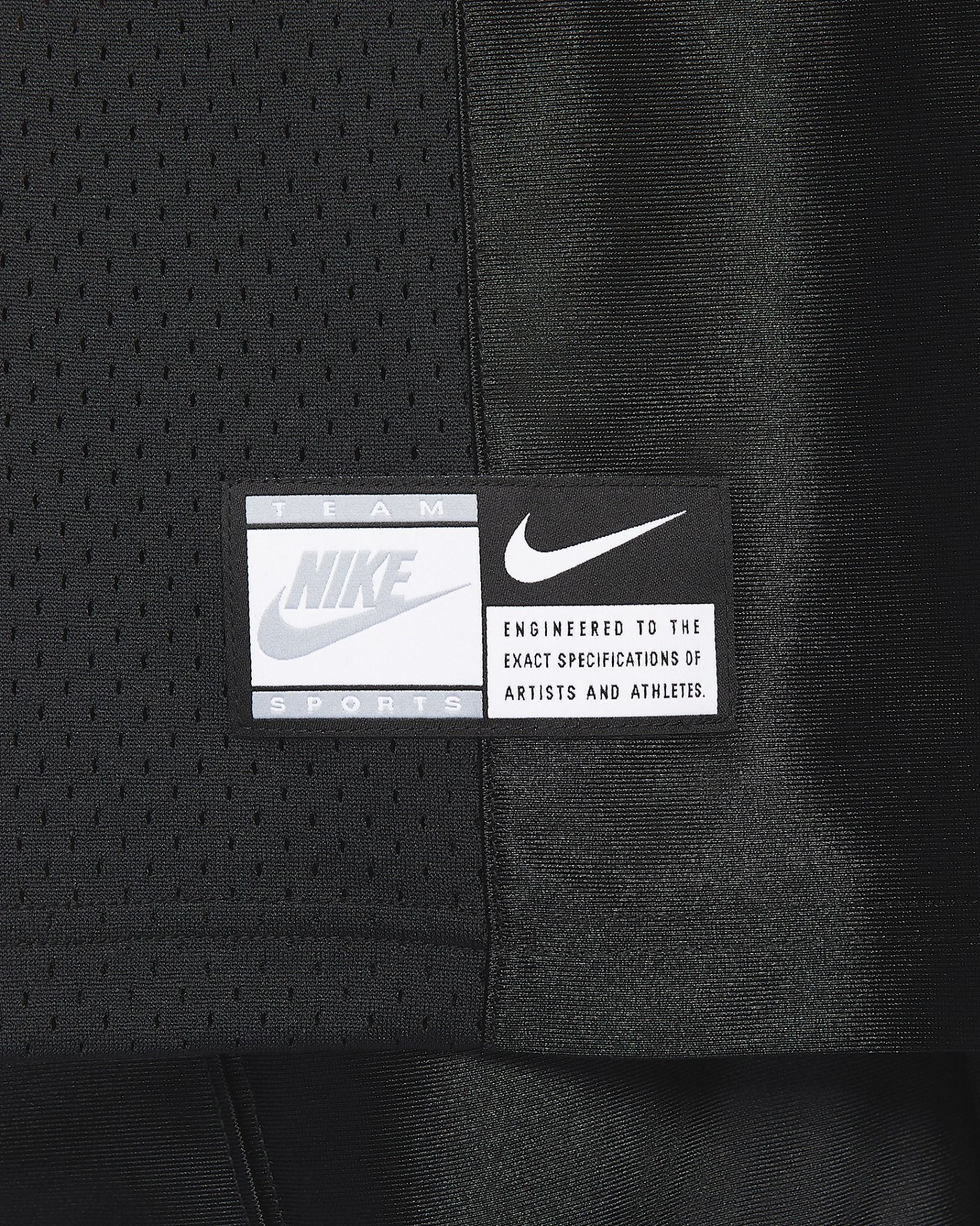 Nike - Áo tay ngắn thể thao Nữ Sportswear Street Women's Oversized Short-Sleeve Graphic Top