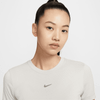 Nike - Áo tay ngắn thể thao Nữ Women's Nsw Slim Crop Tee