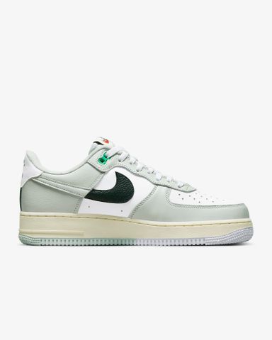 Nike - Giày thời trang thể thao Nam Nike Air Force 1 '07 LV8 Men's Shoes