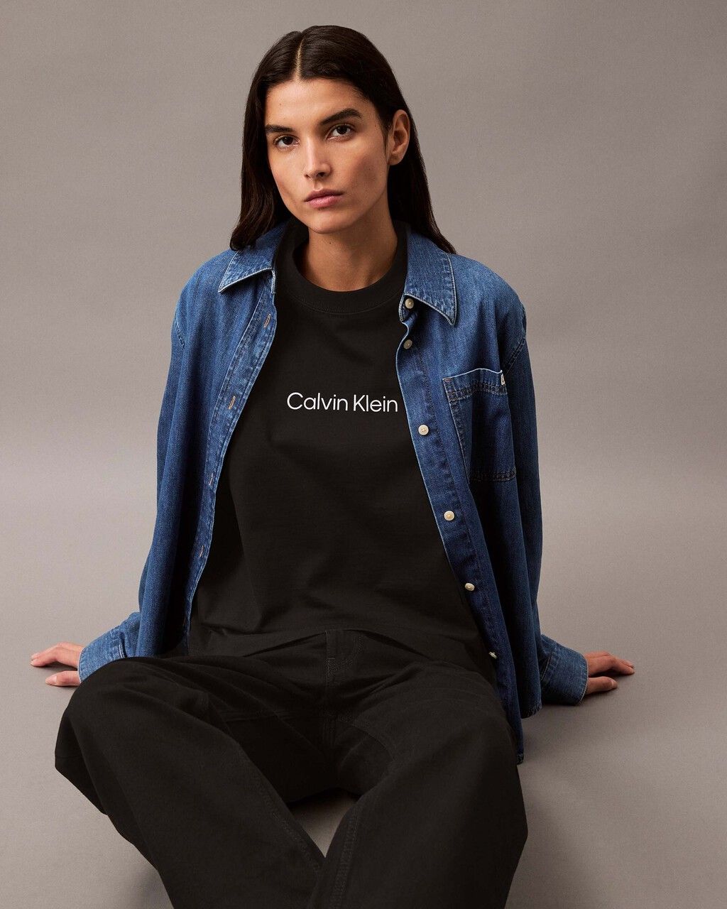 Calvin Klein - Áo thun thời trang CK nữ Hero Modern Boxy Tee