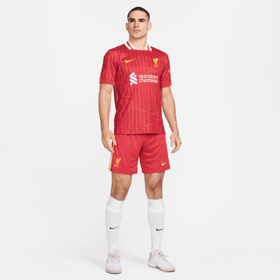 Nike - Quần ngắn đá banh Nam Liverpool F.C. 2024 Stadium Home Men's Nike Dri-FIT Football Replica Shorts