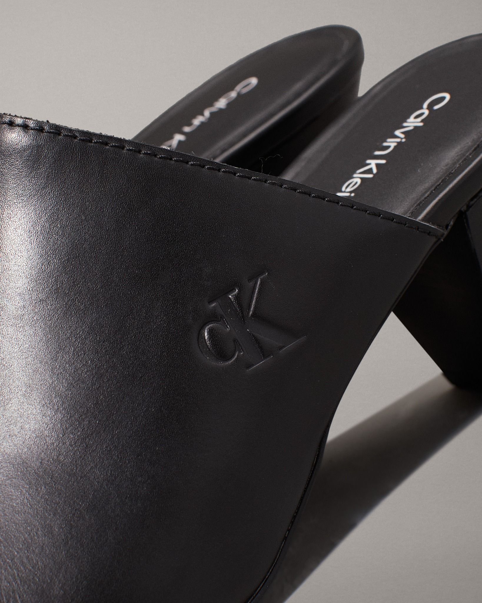 Calvin Klein - Giày cao gót CK nữ Leather Cone Heel Mules