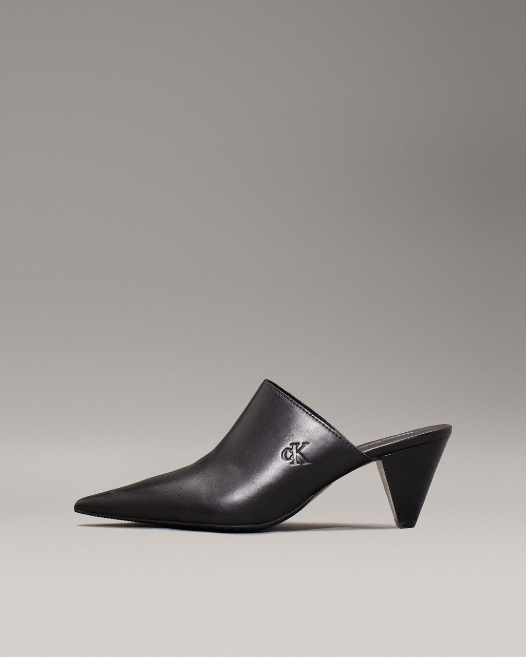 Calvin Klein - Giày cao gót CK nữ Leather Cone Heel Mules