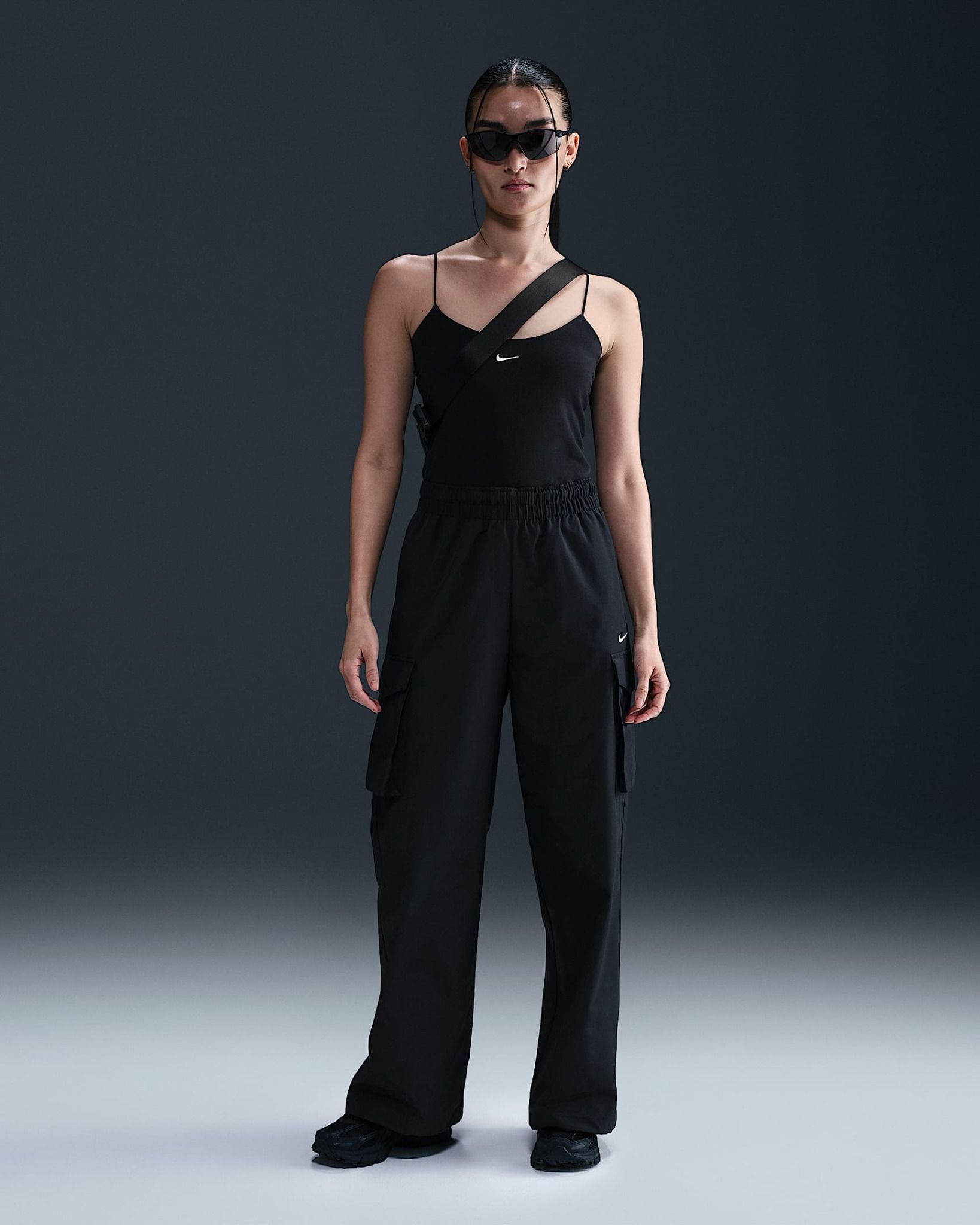 Nike - Quần dài thể thao Nữ Everything Wovens Women's Mid-Rise Cargo Trousers