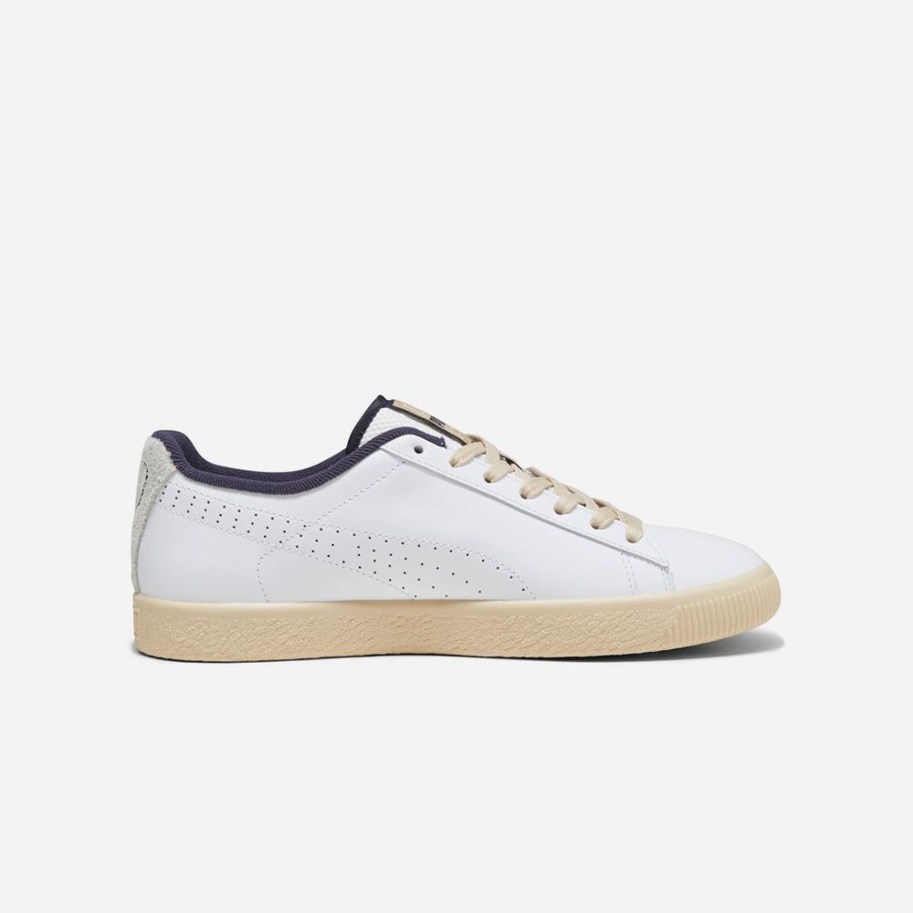 Puma - Giày thể thao thời trang nam nữ Service Line Clyde Sneakers