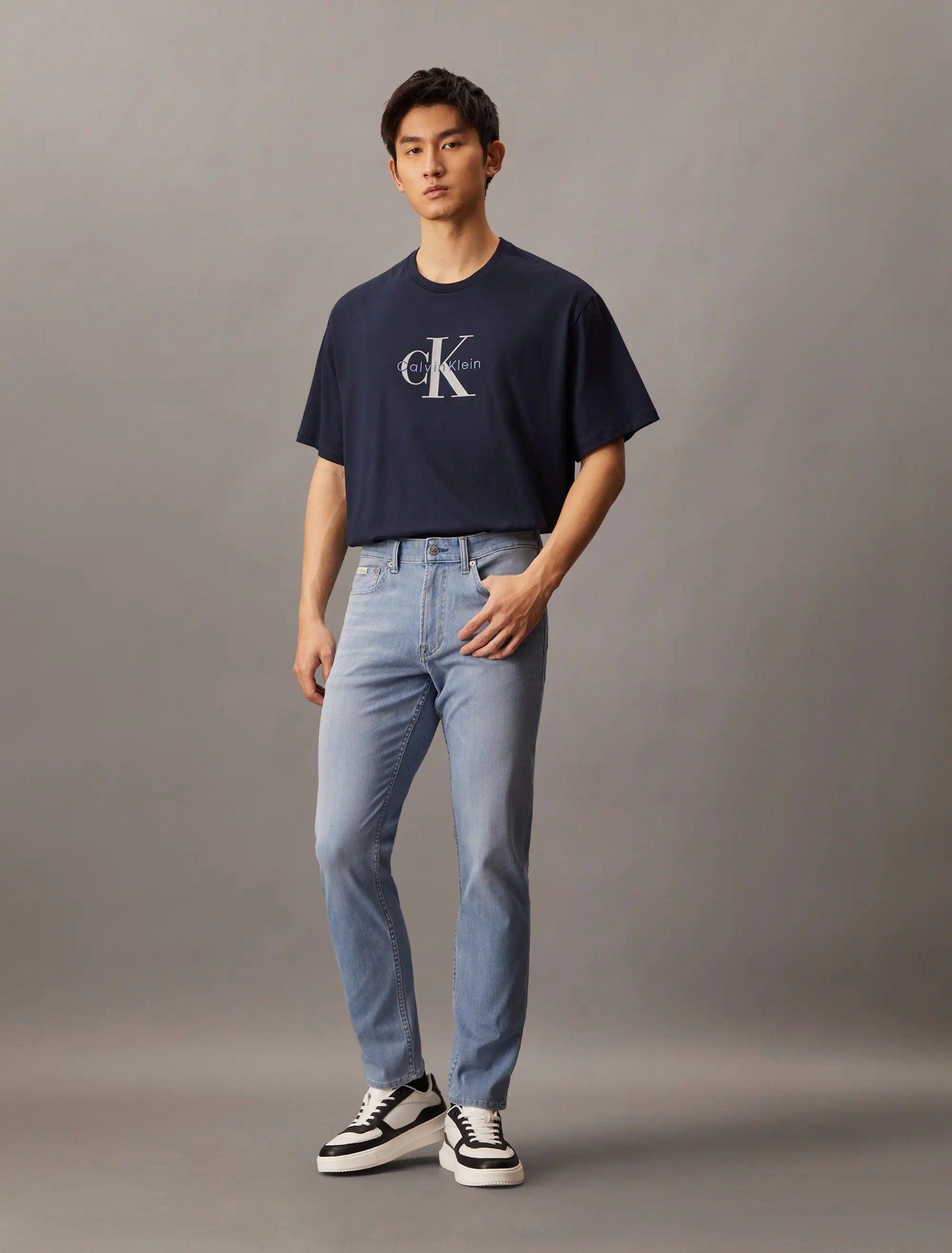Calvin Klein - Quần jeans CK nam Slim Light Blue 37.5 Bi-Straight Jean