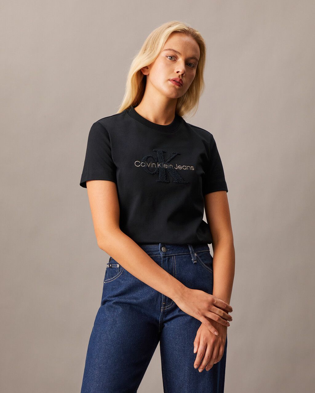 Calvin Klein - Áo thun thời trang CK nữ Organic Cotton Towel Monogram Tee