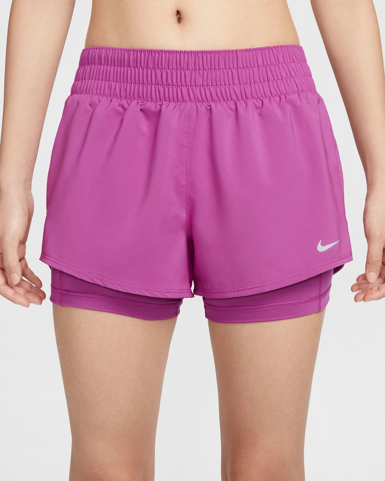 Nike - Quần ngắn thể thao Nữ Dri-FIT One Women's Mid-rise 2-in-1 Shorts