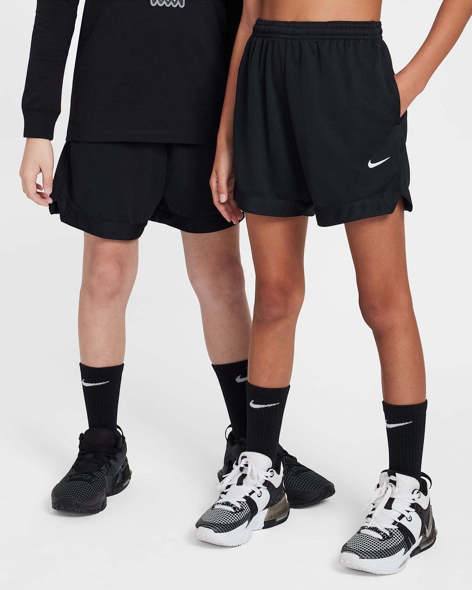 Nike - Quần ngắn thể thao Thiếu Niên Court Older Kids' Dri-FIT Basketball Shorts