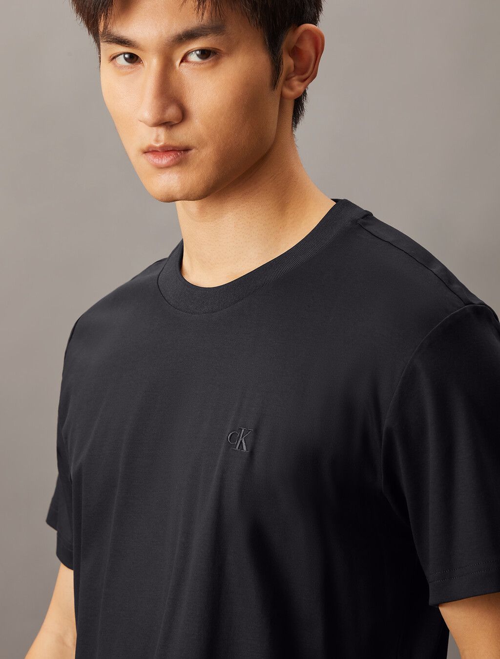 Calvin Klein - Áo thun thời trang CK nam UV Protect Smooth Cotton Tee