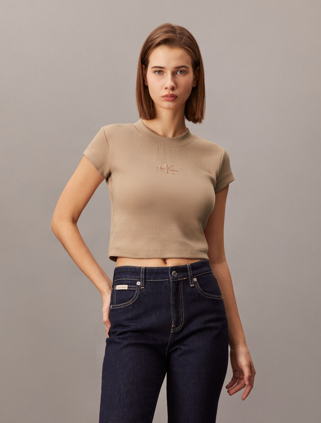 Calvin Klein - Áo thời trang CK nữ Monogram Baby Fit Rib Knit Tee