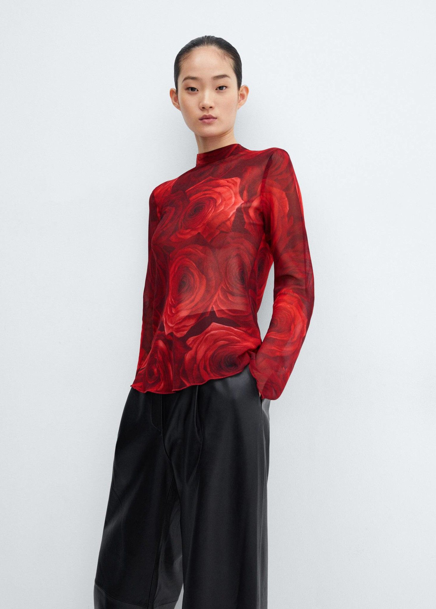 Mango - Áo thời trang nữ Bow Printed Blouse