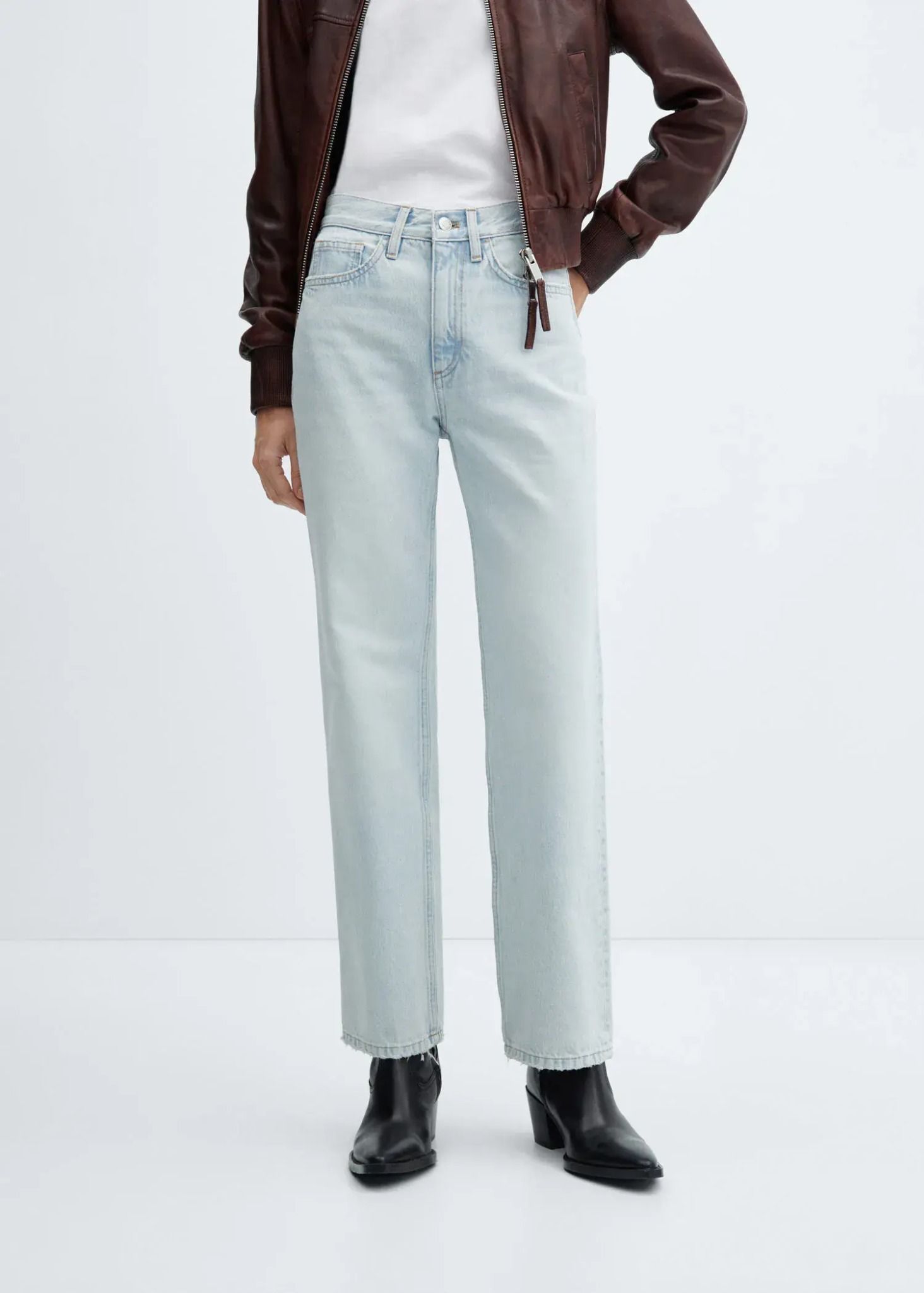 Mango - Quần jeans nữ Mid-rise straight jeans