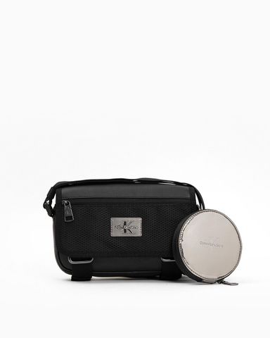 Calvin Klein - Túi đeo chéo nam Tagged Flap Camera Bag