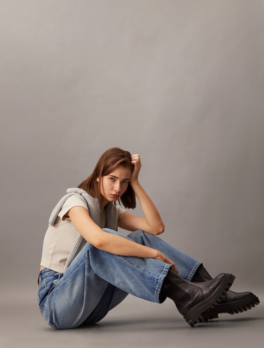 Calvin Klein - Quần jeans ống đứng CK nữ Relaxed Tailored Jeans Barrel Gold